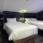 Hotel Jjh - Newly Opened Near Bugis